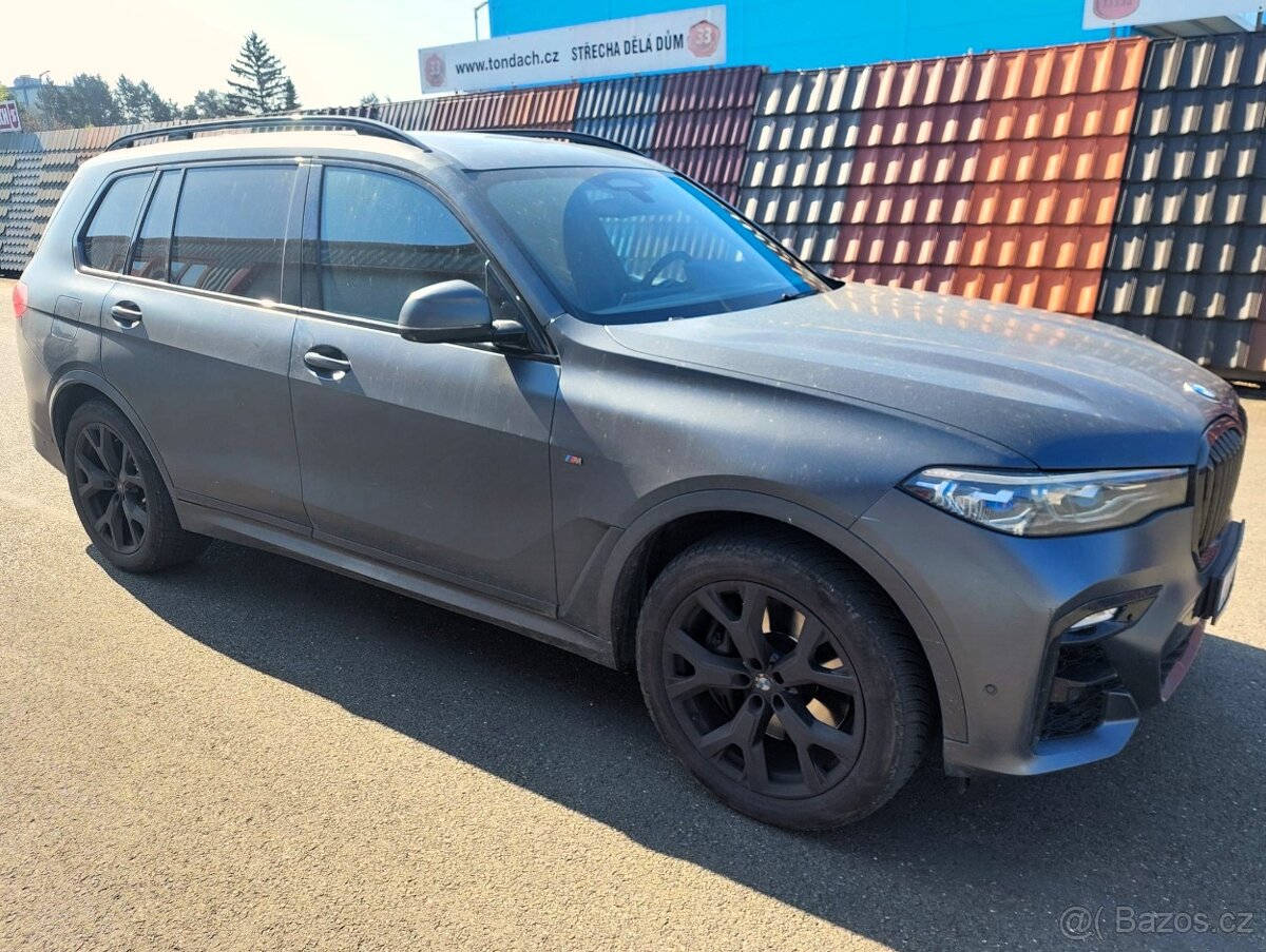BMW X7 M50d Dark Shadow edice, 1. majitel - 5