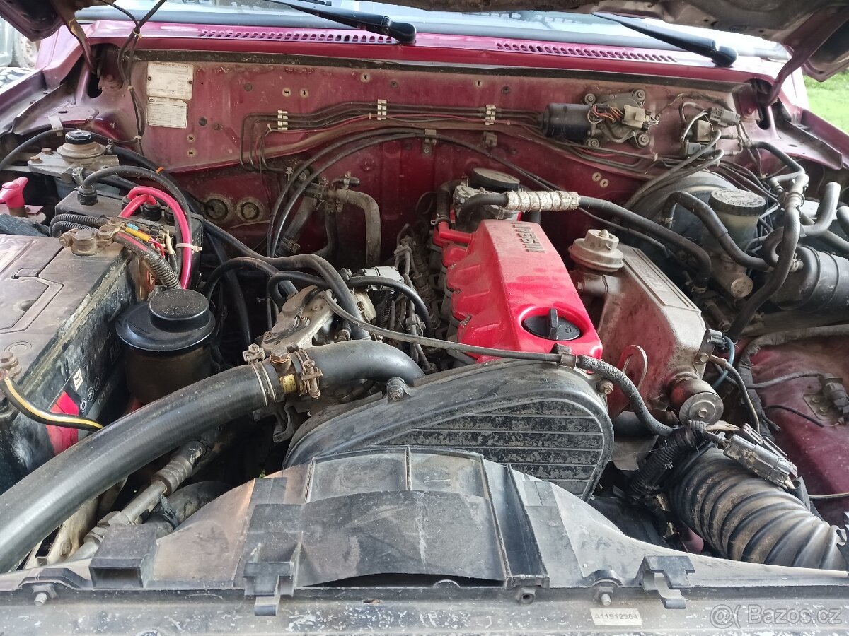 Nissan patrol Y60.