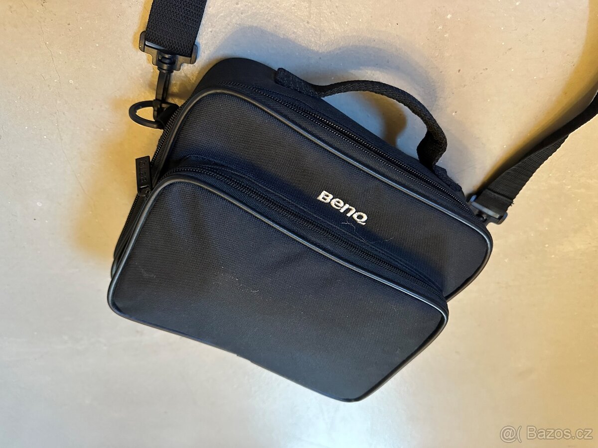 BenQ GP20 - Miniaturní a snadno přenosný LED projektor - 5