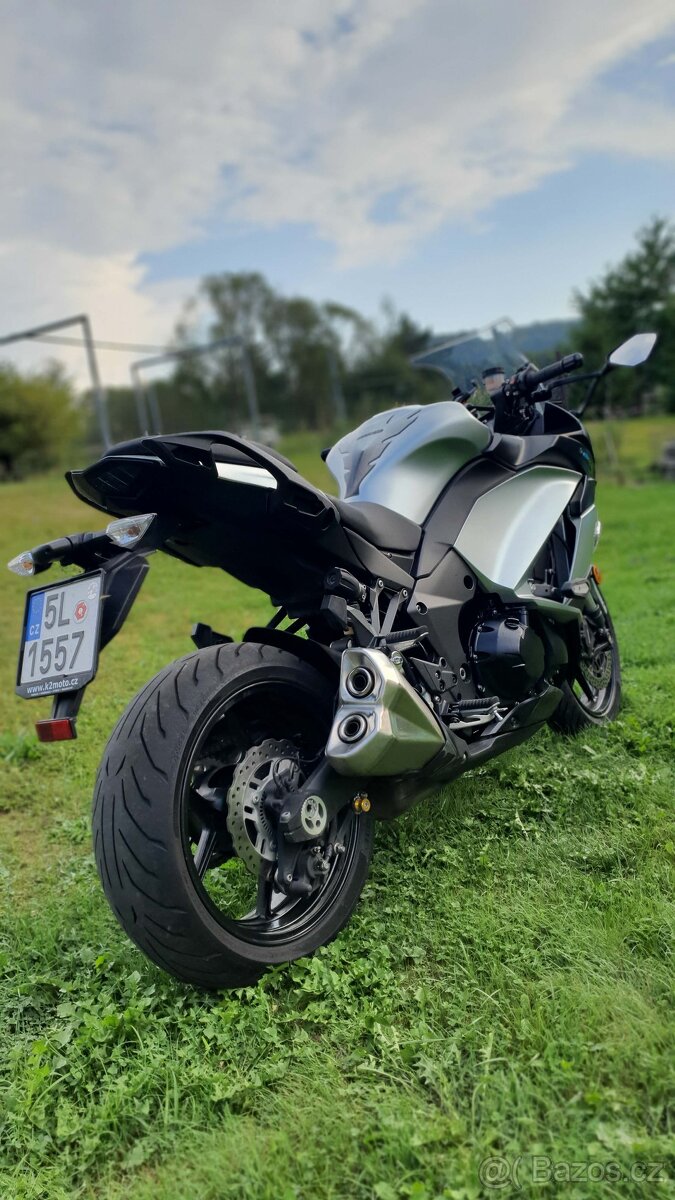 Kawasaki Z1000SX - 5