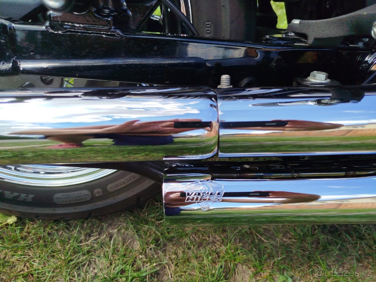 Harley Davidson Dyna Street Bob - 5