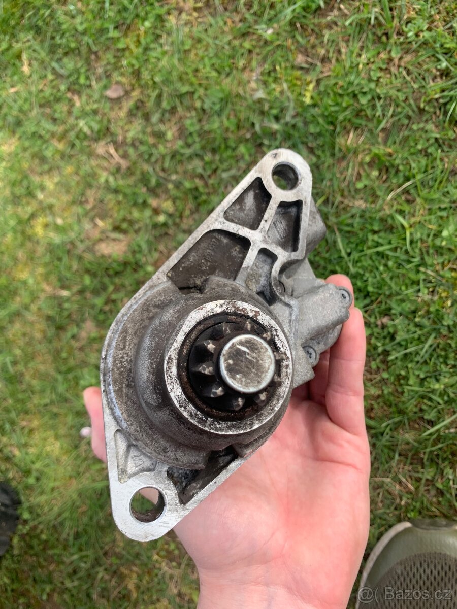 Startér škoda fabia 1,2 12v - 5