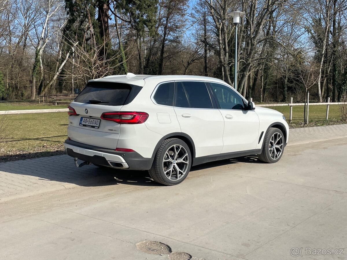 Bmw g05. 4.0i x5 - 5