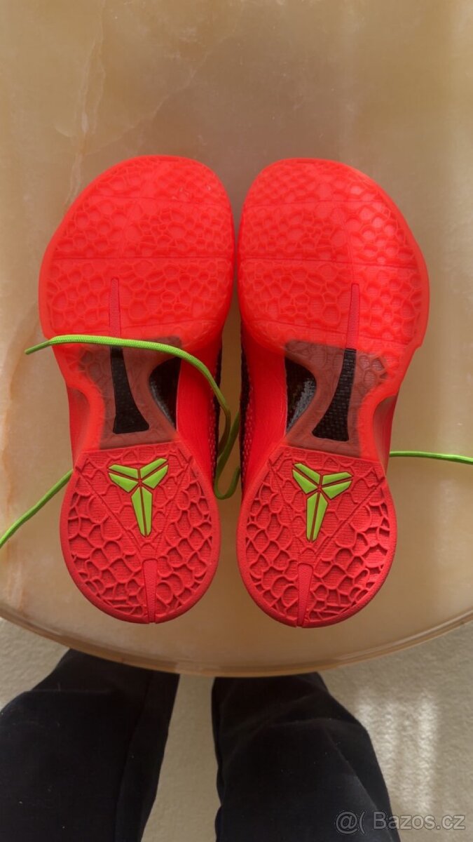 Nike Kobe 6 reverse grinch. - 5