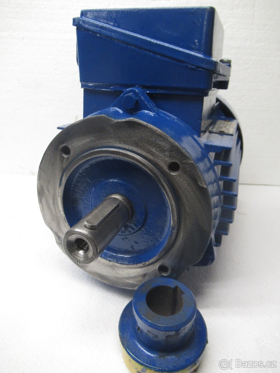Přírubový elektromotor 400V.1,5kw-1420ot.nejen na DARLING. - 5