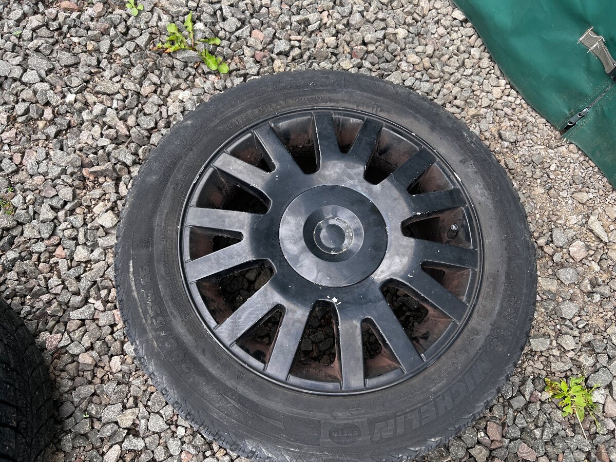 Hliníková kola ze Škody Superb 1 5x112 - 5