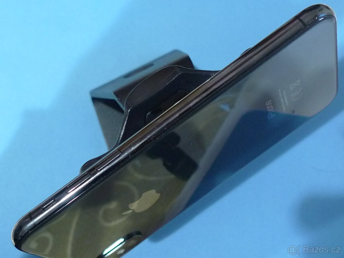 Apple iPhone XS 512GB baterie 78% - 5
