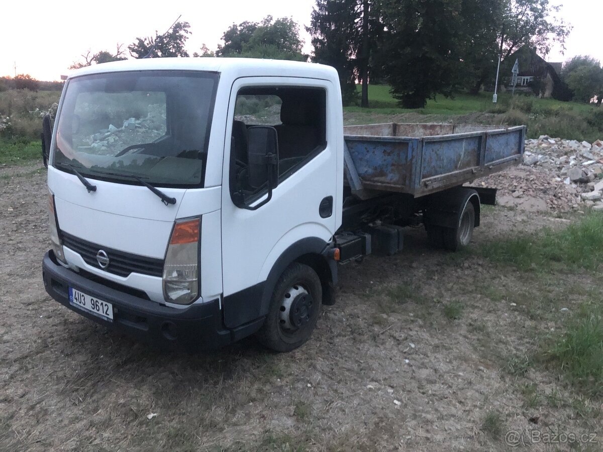 Nissan Cabstar nosič kontejneru do 3,5T - 5