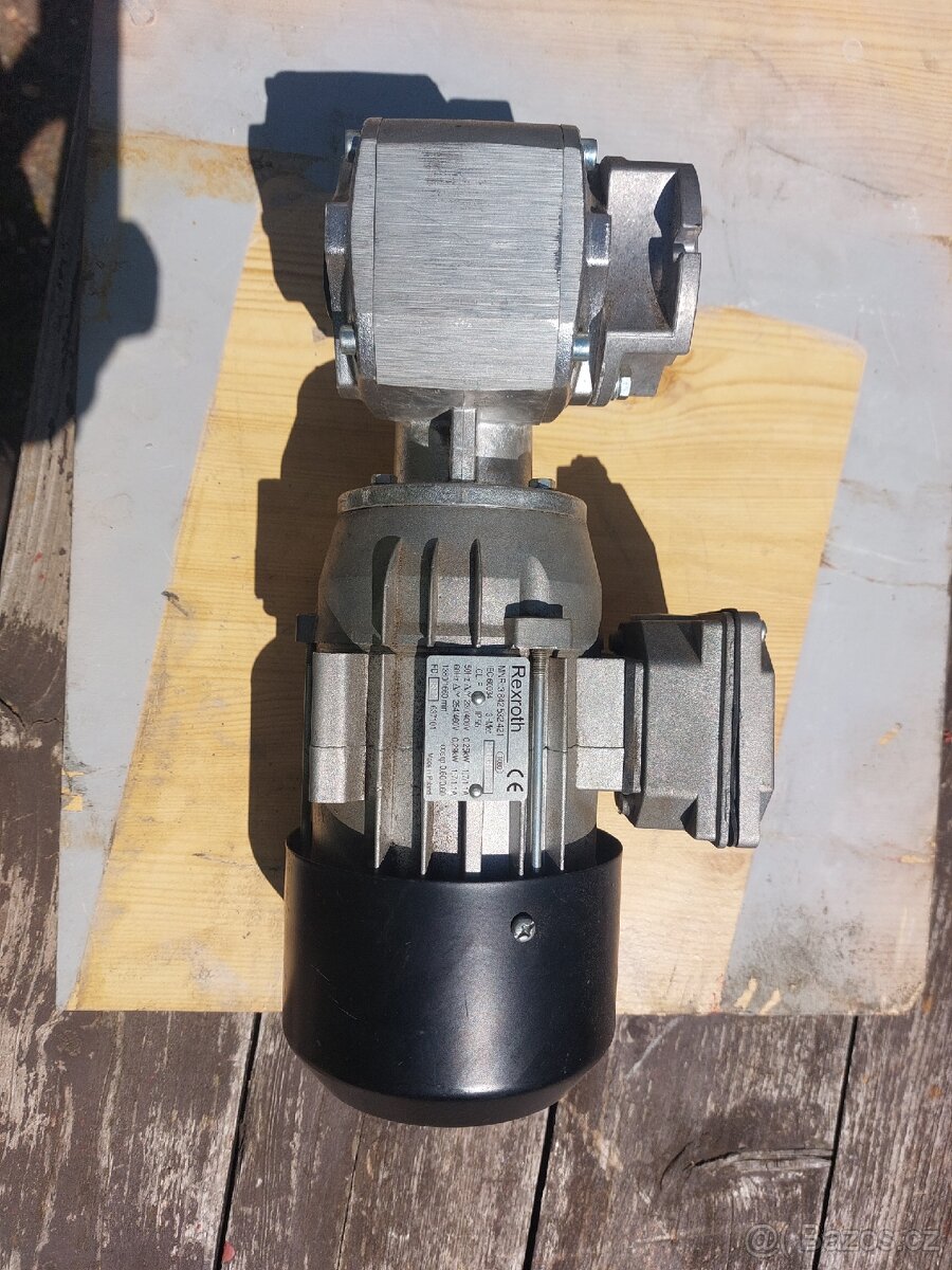 Elektromotor s převodovkou Rexroth - 5