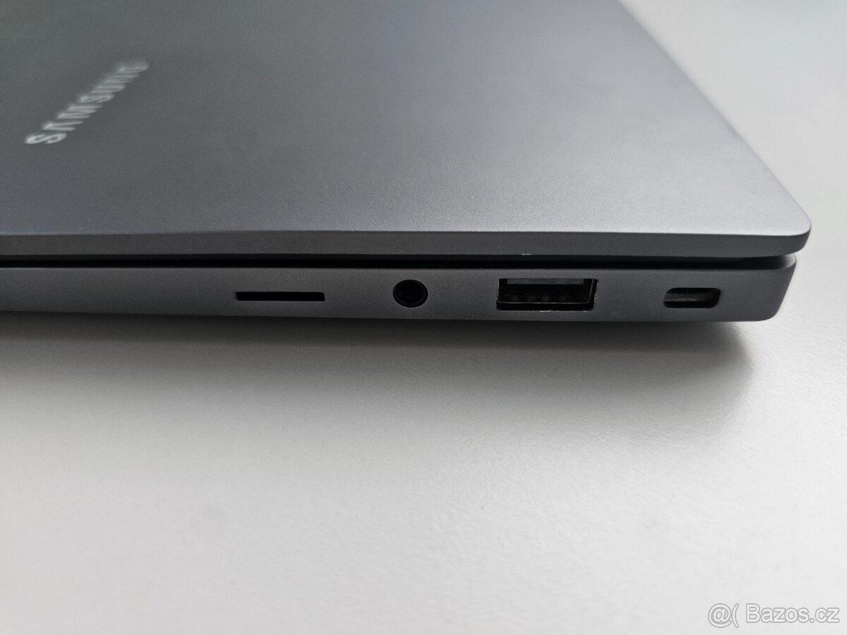 Samsung Galaxy Book 4 - 5