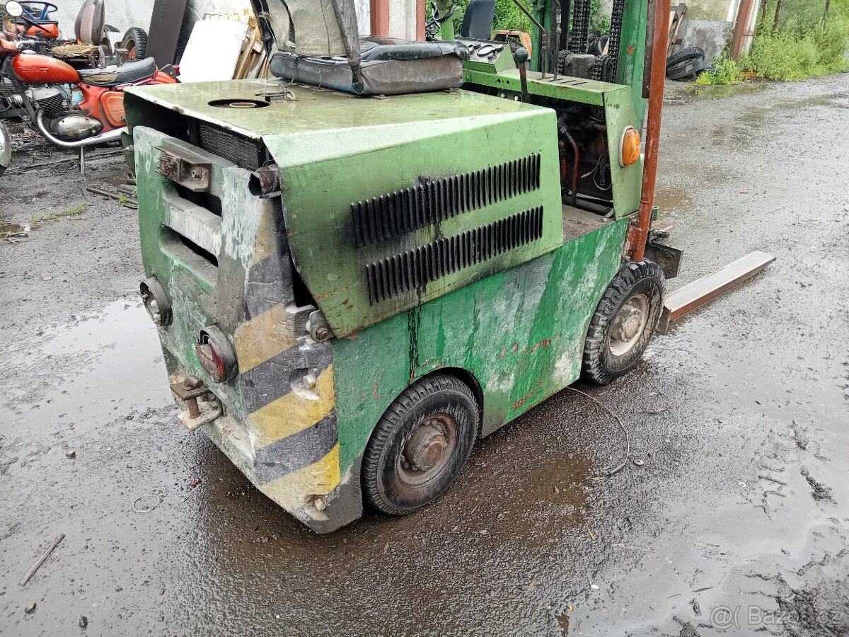 Vysokozdvižný vozík rak nafta - 5