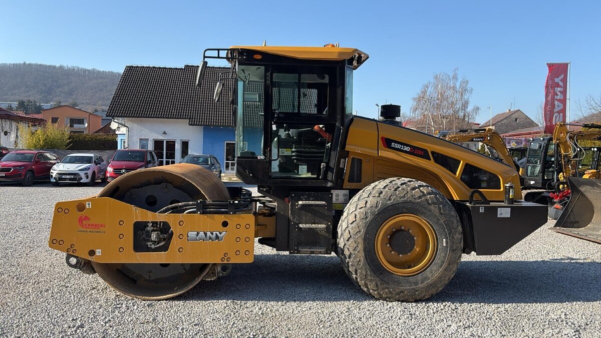 Zemní válec SANY SSR130C Možnost pronájmu - 5