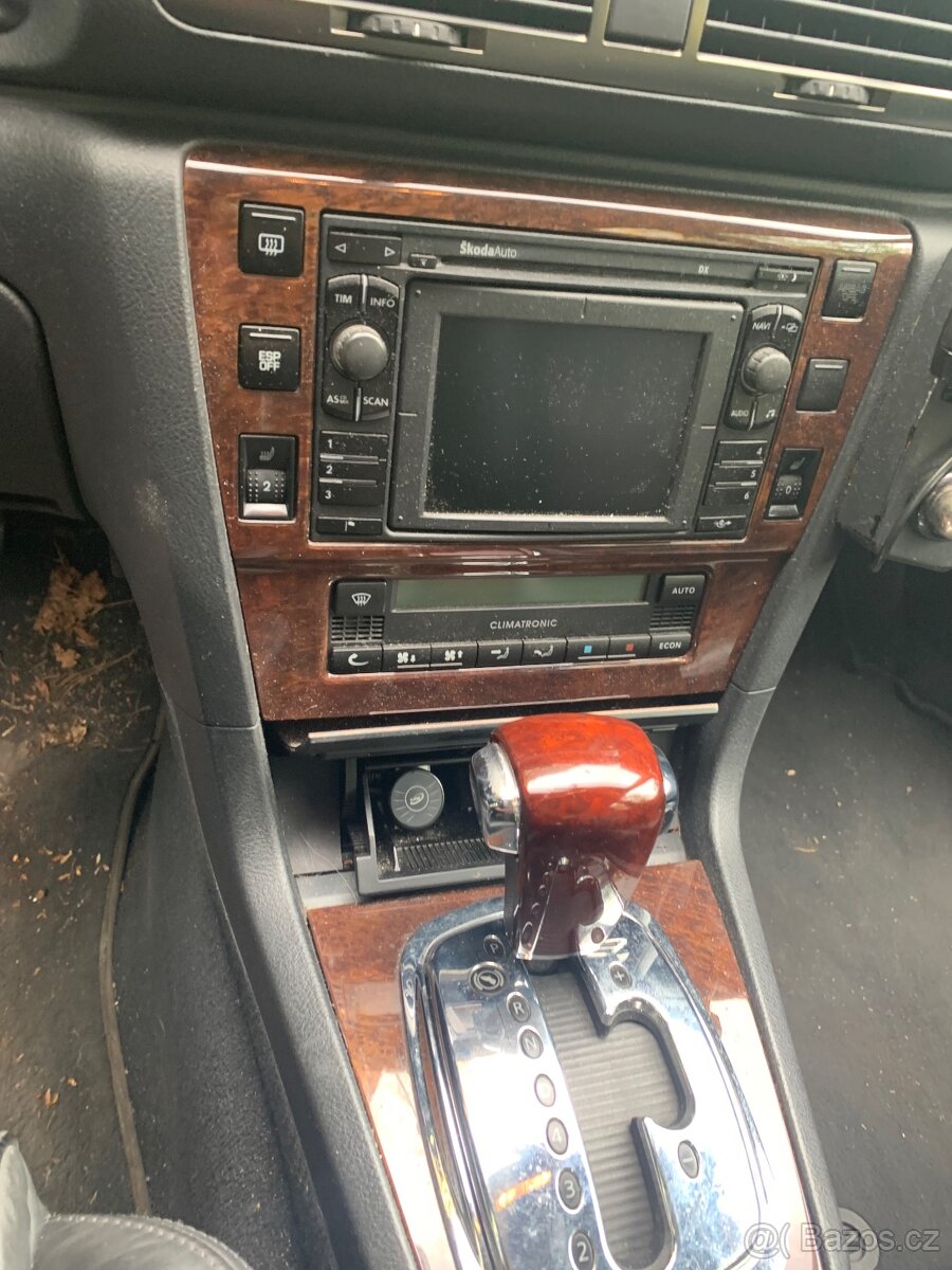 Superb 2,8 benzin a LPG - 5