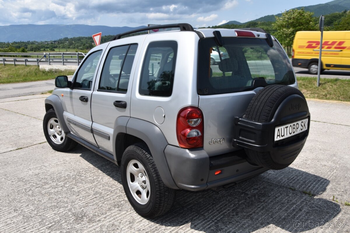 Jeep Cherokee 2.8 CRD 16V Limited A/T - 5