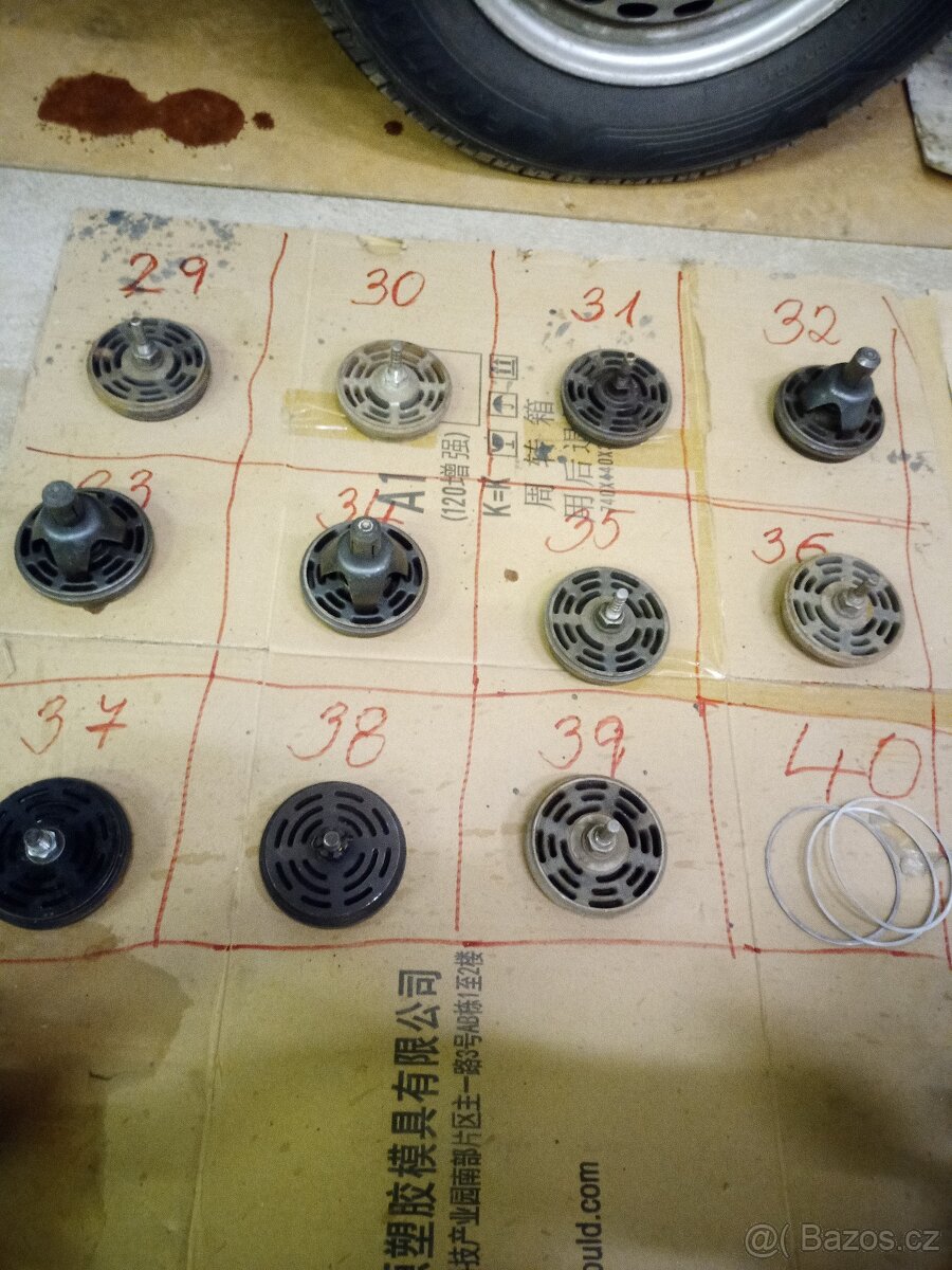 Pro kompresor DK661 a DK331 ventily, válce písty atd. - 5