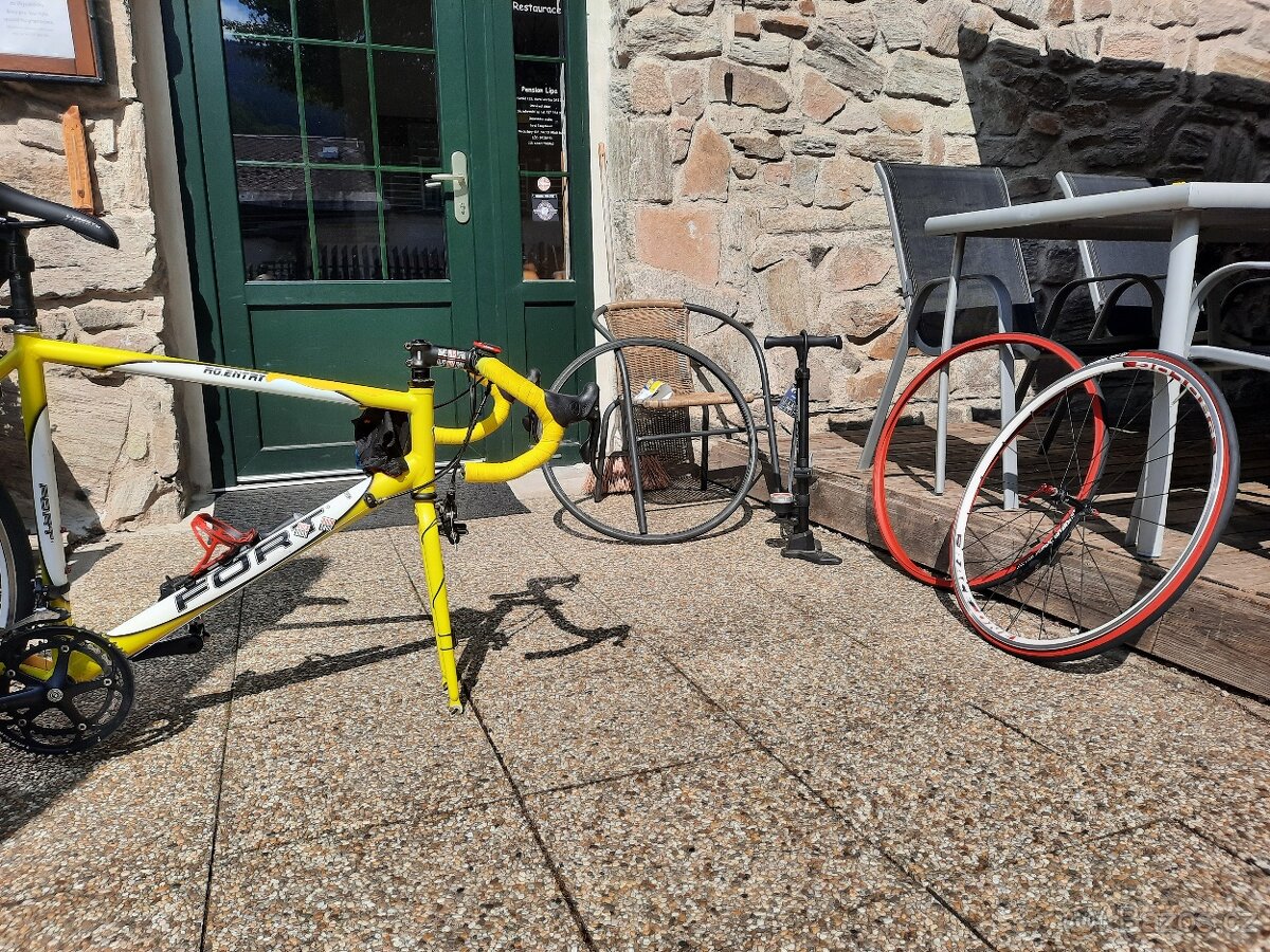 Prodám silniční kolo Fort - sleva - 5