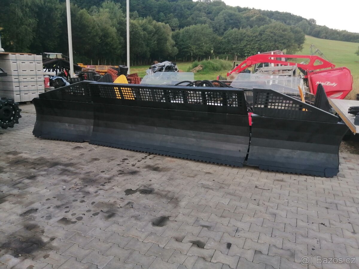 Predám rolba Pistenbully PB600 Ltd rok 2017 - 5