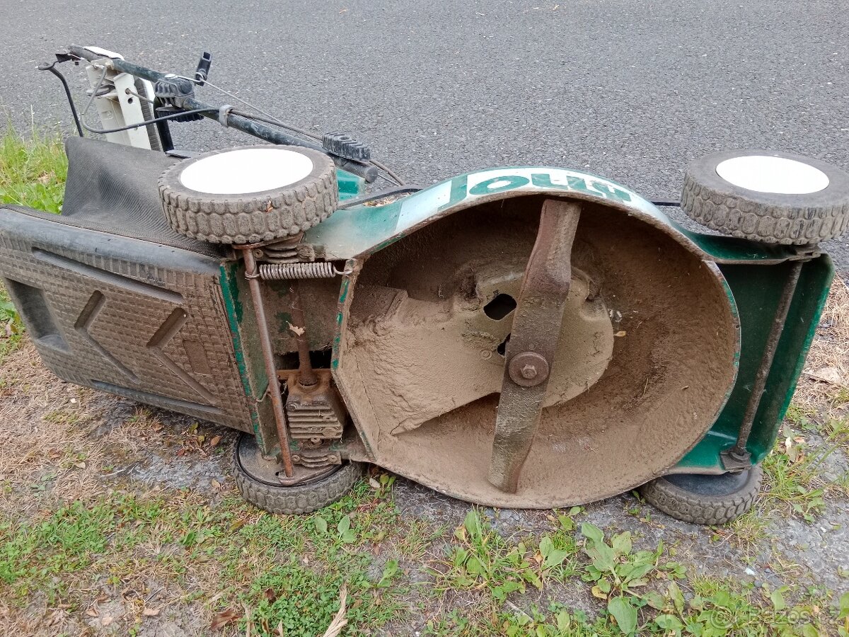 Zahradní sekačka - 5