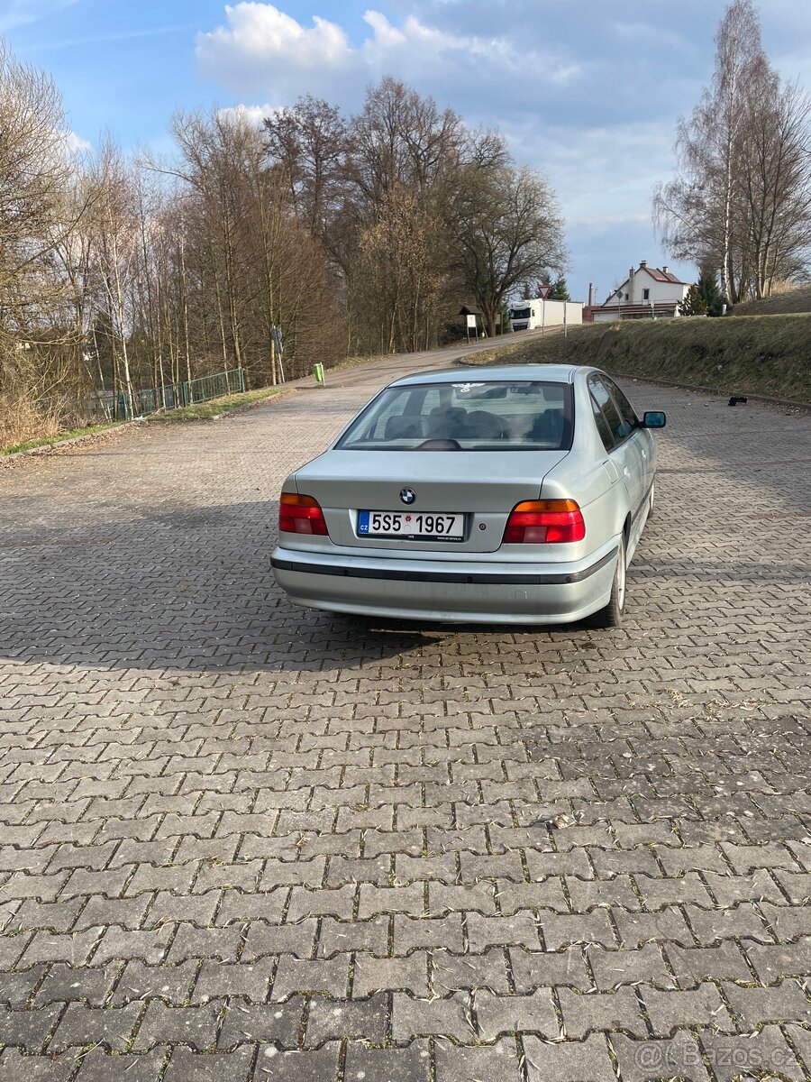 BMW E39 525TDS - 5