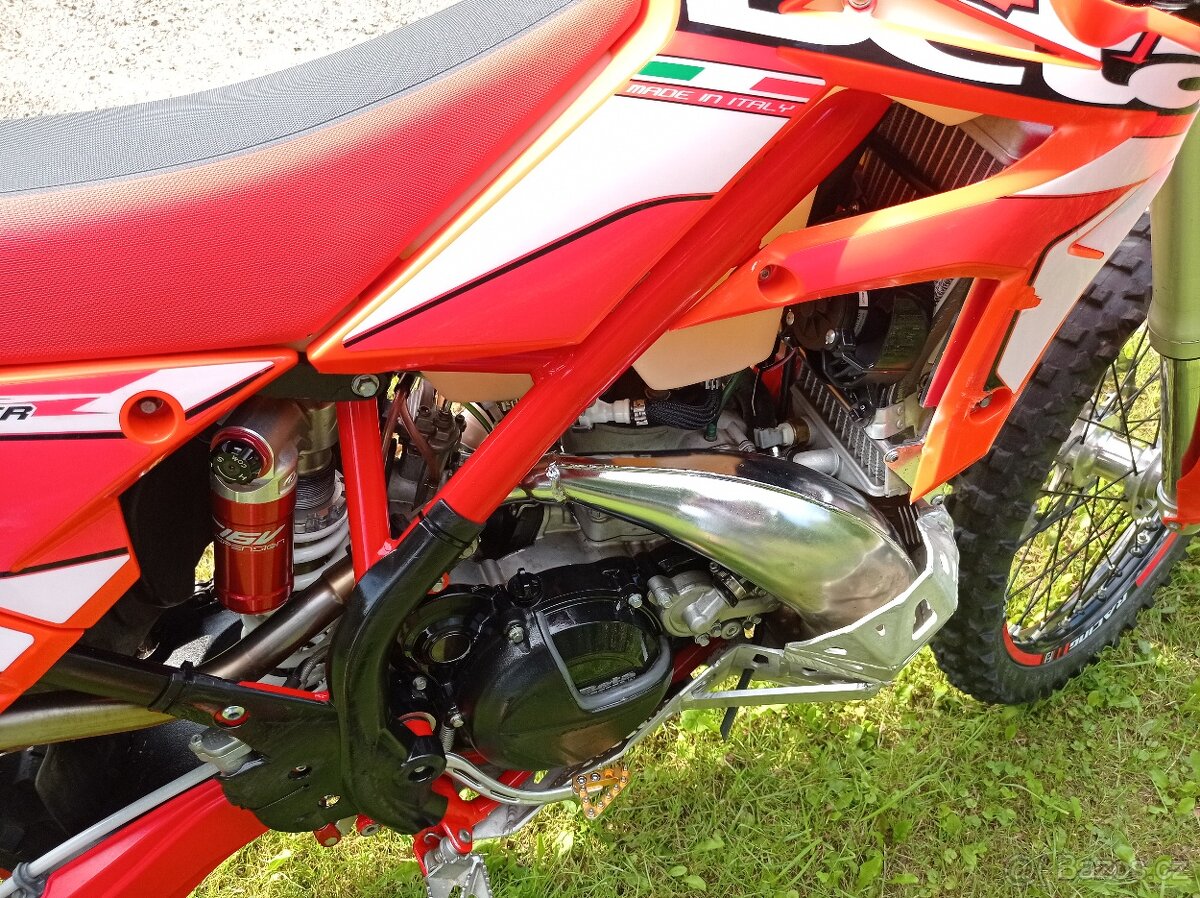 Beta Xtrainer 300 2T MY 2018