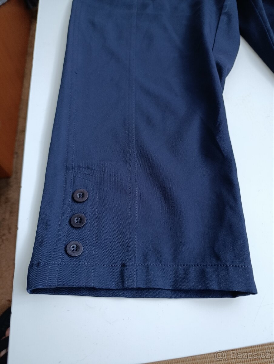 Tmavě modré třičtvrteční letní kalhoty vel.L do gumy - 5