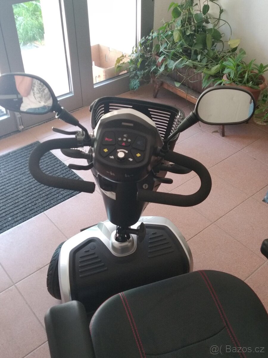 Elektrický skútr pro seniory - 5