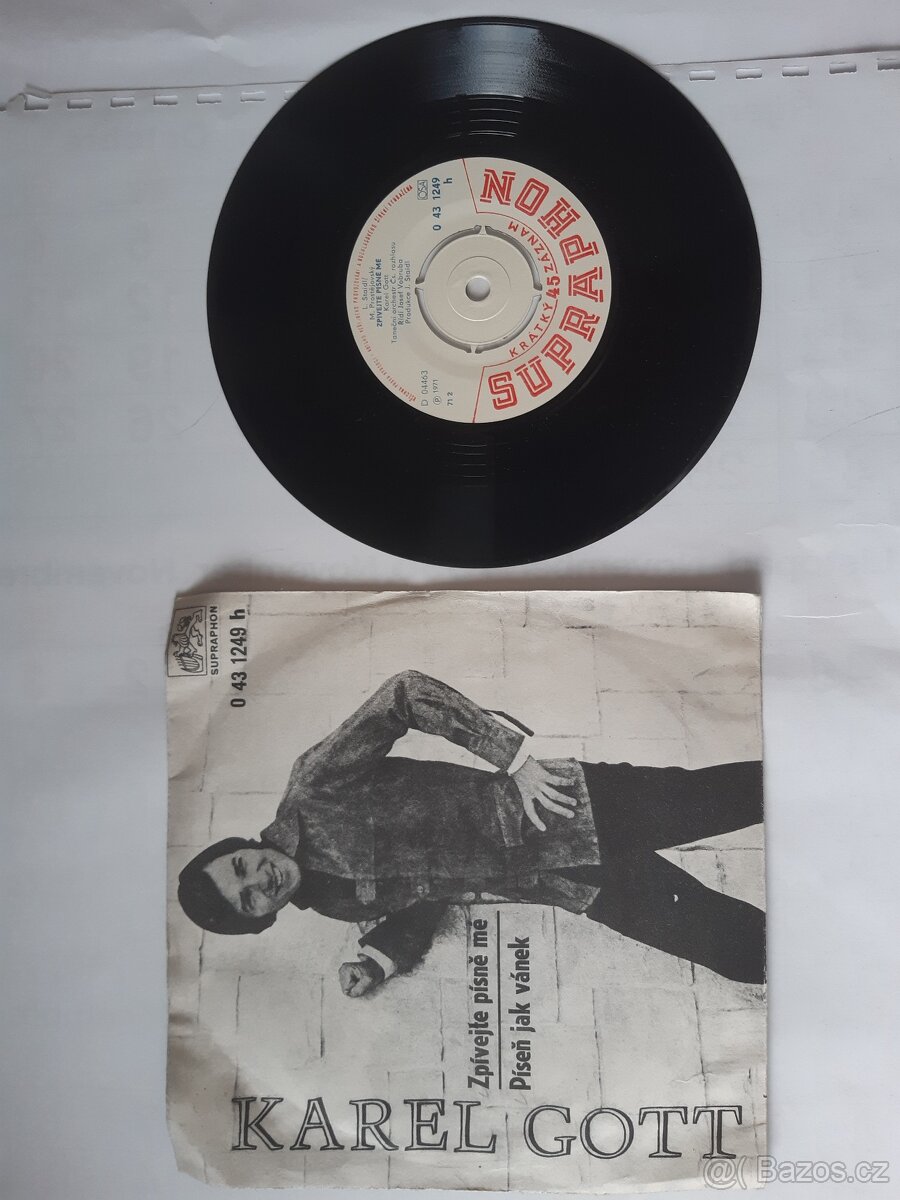 Prodám 35 ks vinylových singlů SP - 5