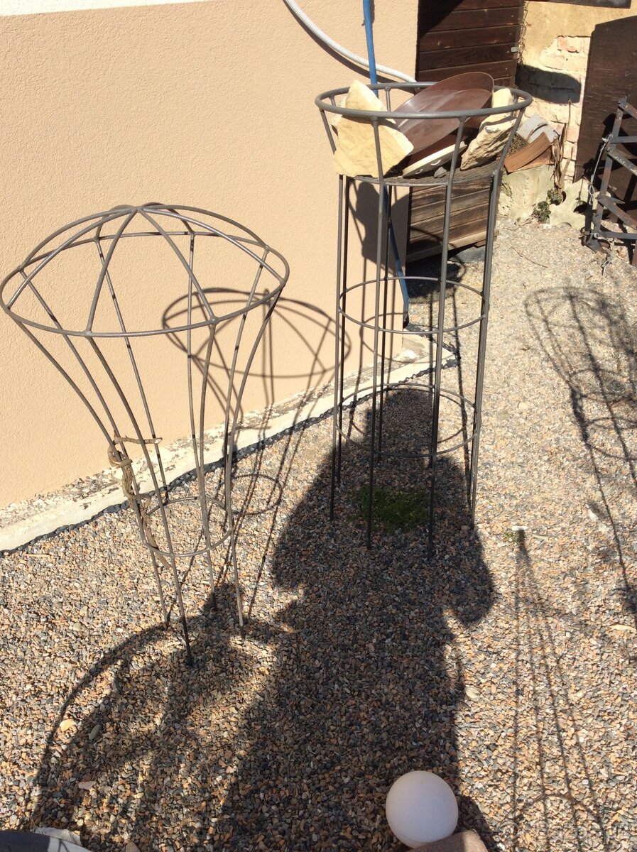 Kovové opory pro rostliny - 5