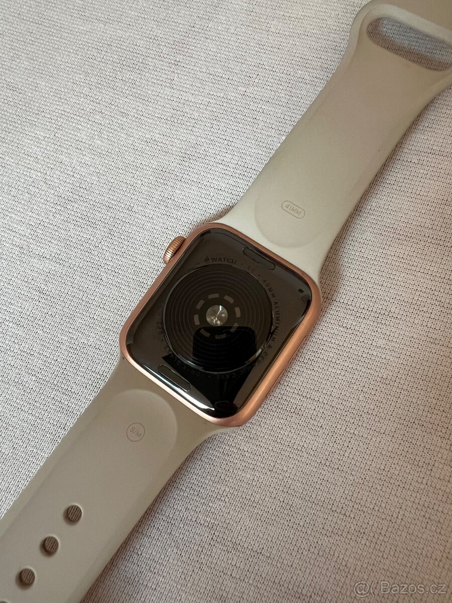 Apple Watch SE 40mm - 5