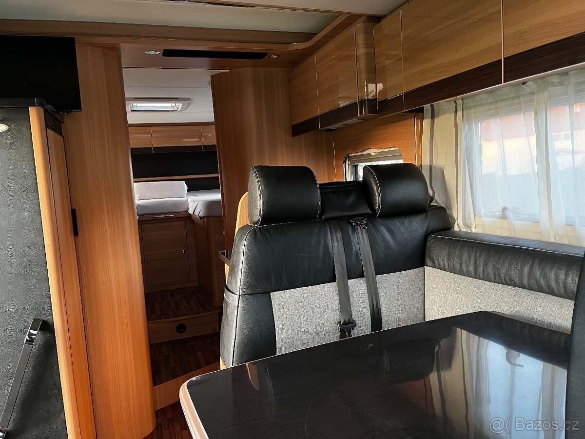 LMC Breezer H737G - 5