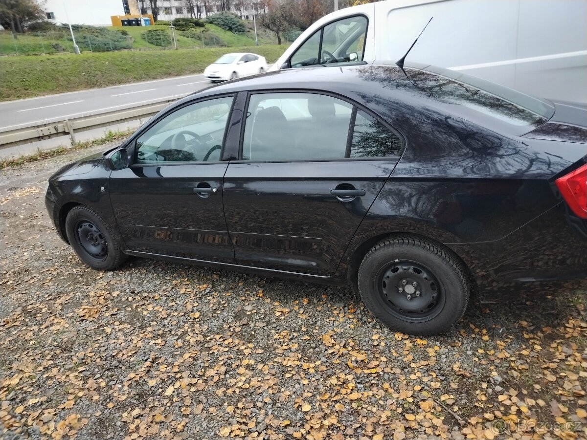 Škoda Rapid, najeto pouze 55550km - 5