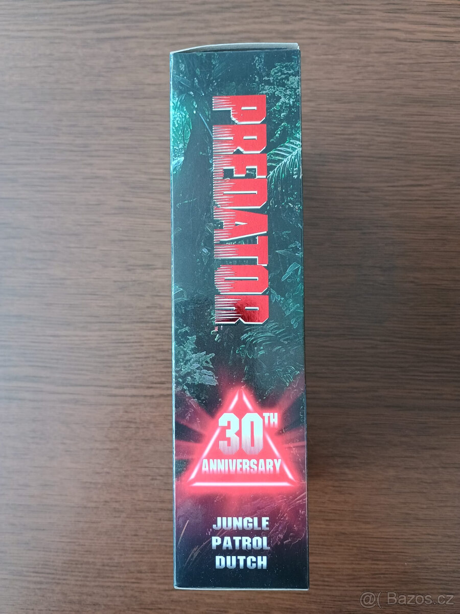 SLEVA - nová figurka NECA Jungle Patrol Dutch - Predator - 5