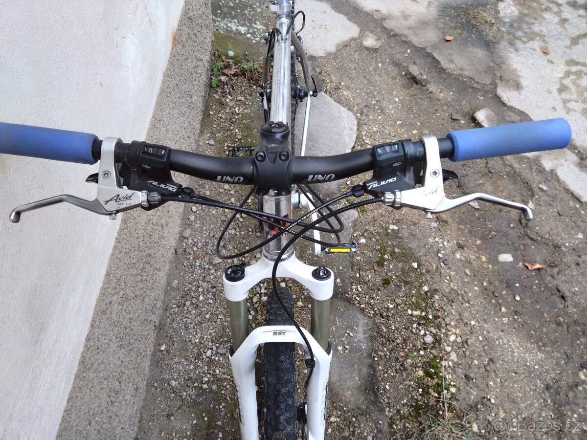 kolo WICHITA Vokf 26" - 5