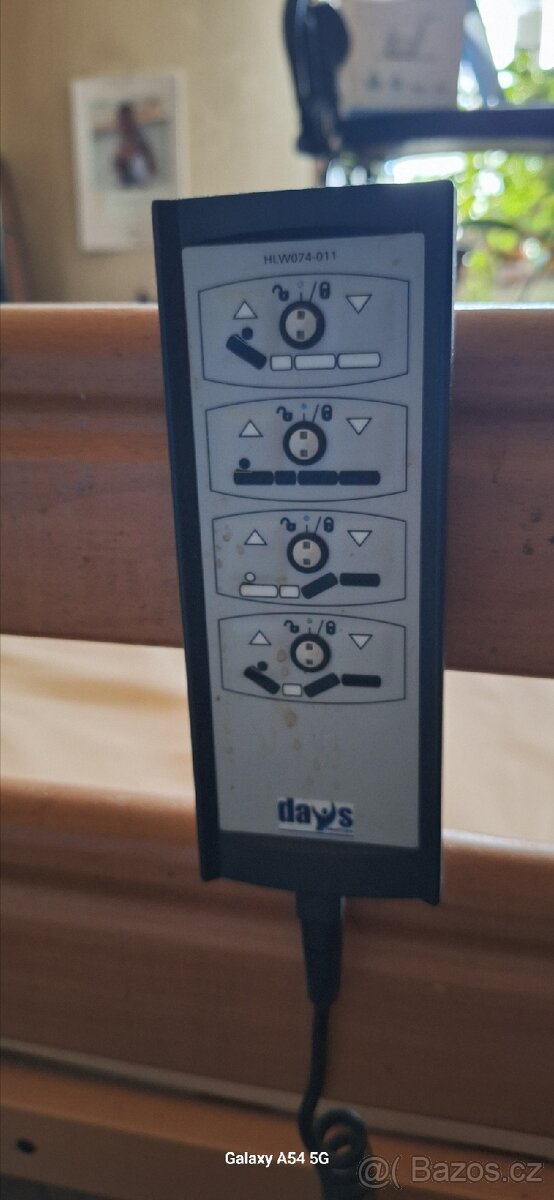 Zdravotní el. polohovací postel. - 5