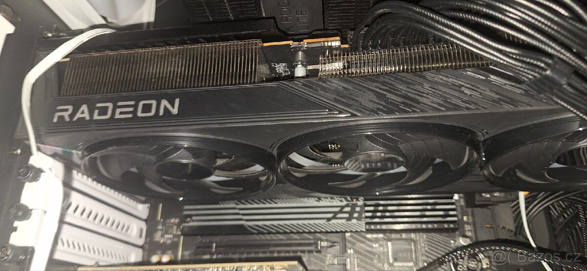 Gigabyte AORUS ELITE RX 9070 XT - 5
