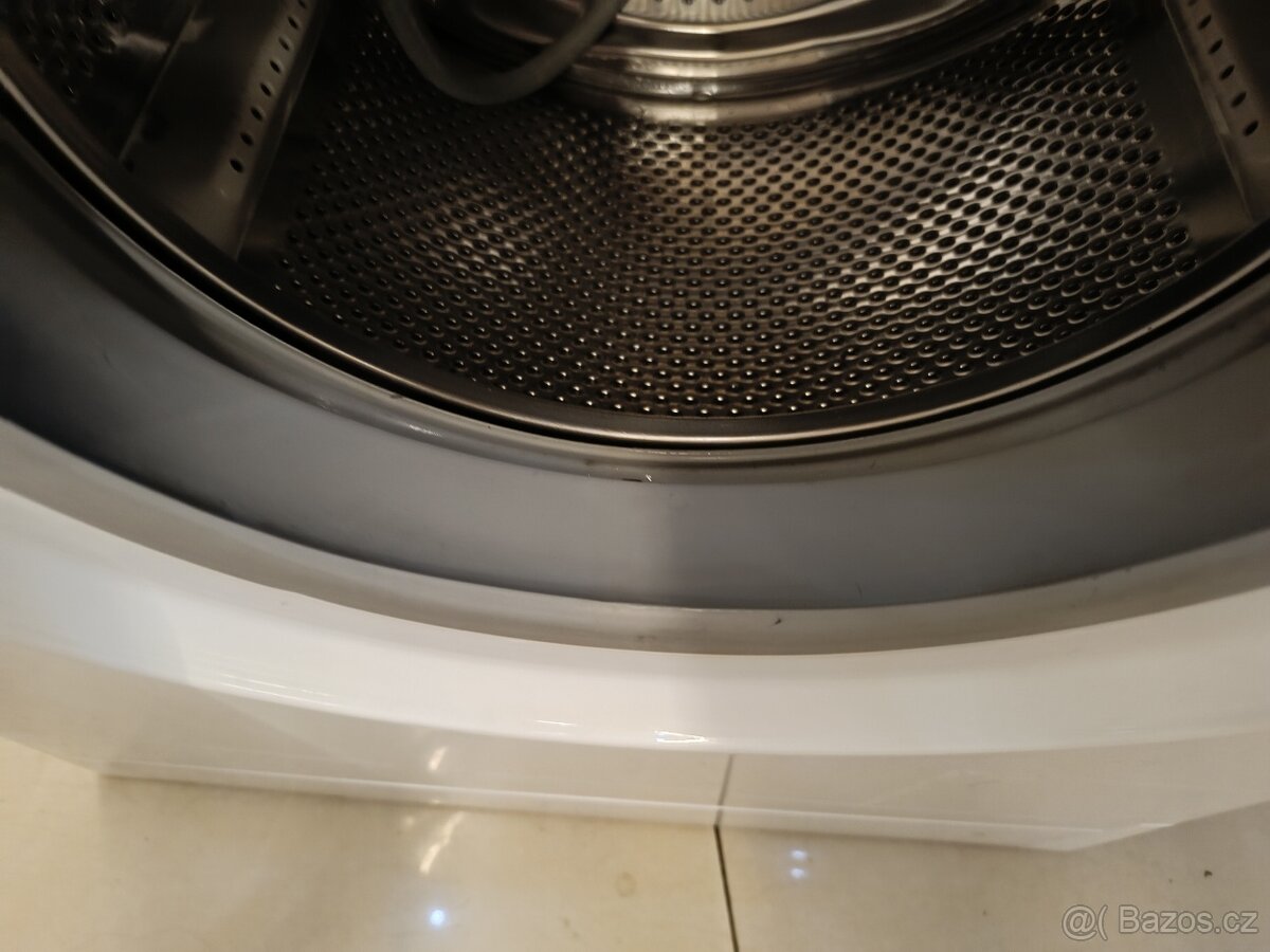 Pračka Indesit na 6 kg, top stav - 5