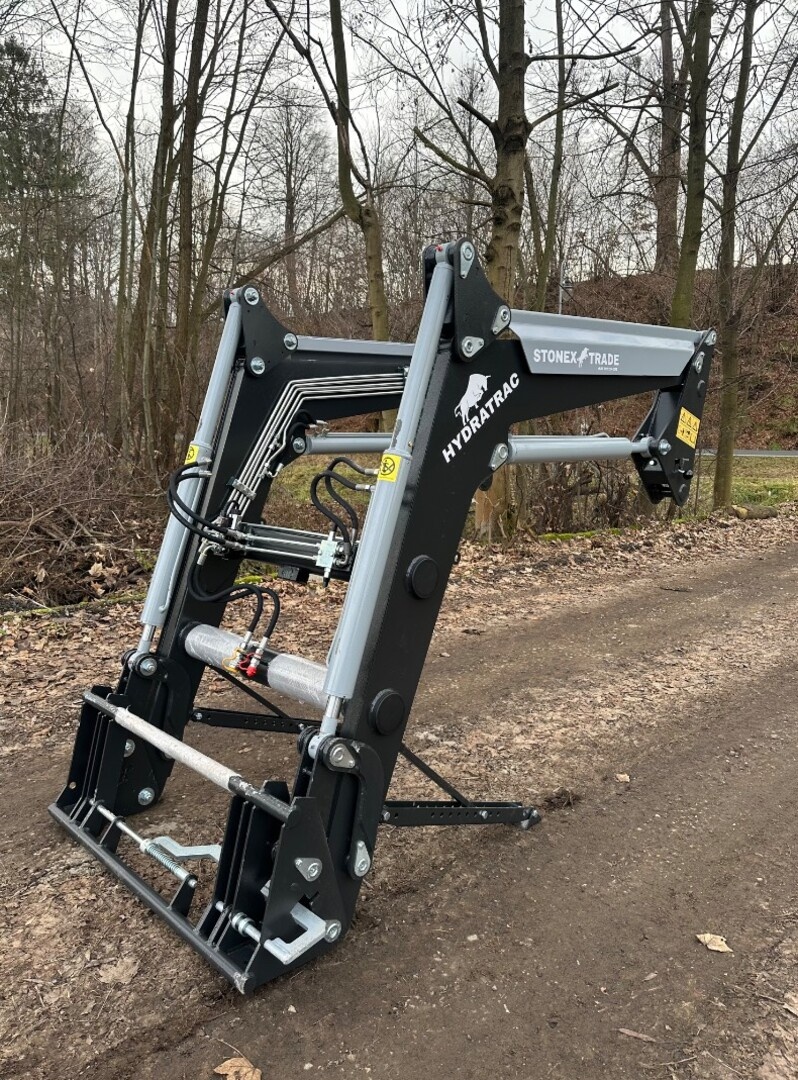 Čelní nakladač na traktor HYDRATRAC 1600 - 5