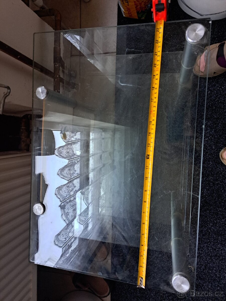 Skleněný konferenční stolek - 5