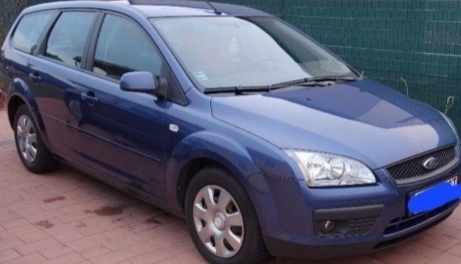 Rozprodám Ford Focus combi 2005 1.6 tdci 80kw - 5