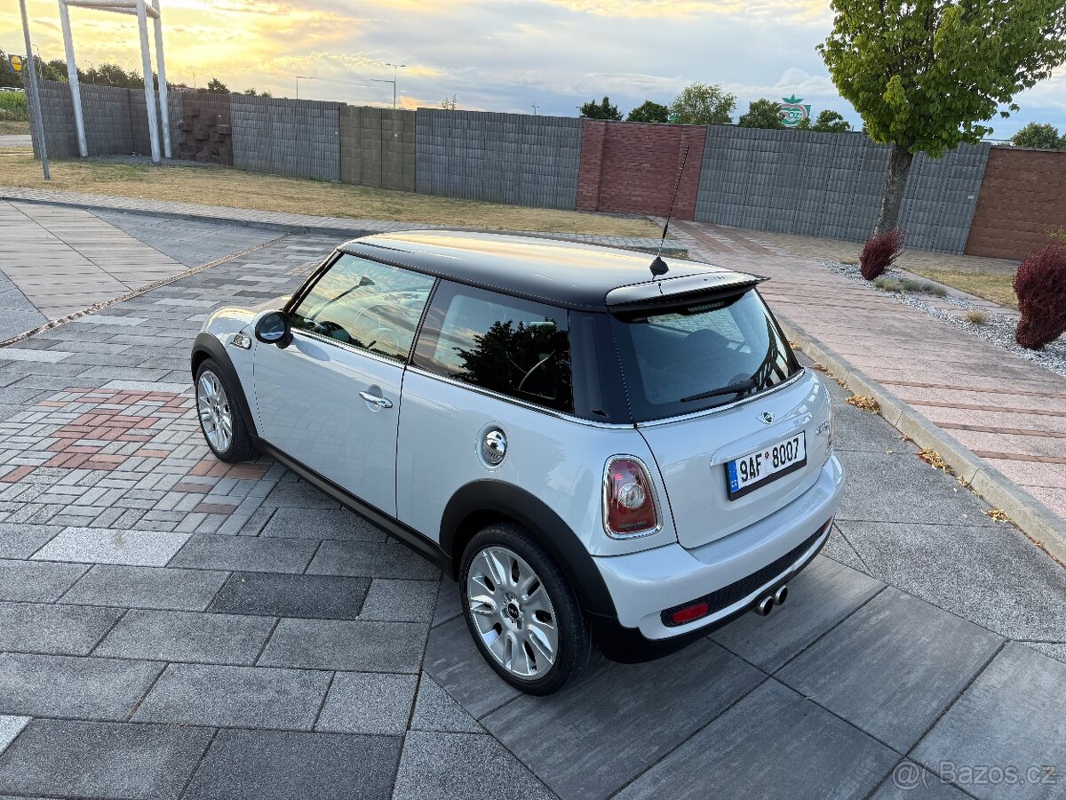 Mini Cooper S - 1.6t 135kW - limitka CAMDEN - 5