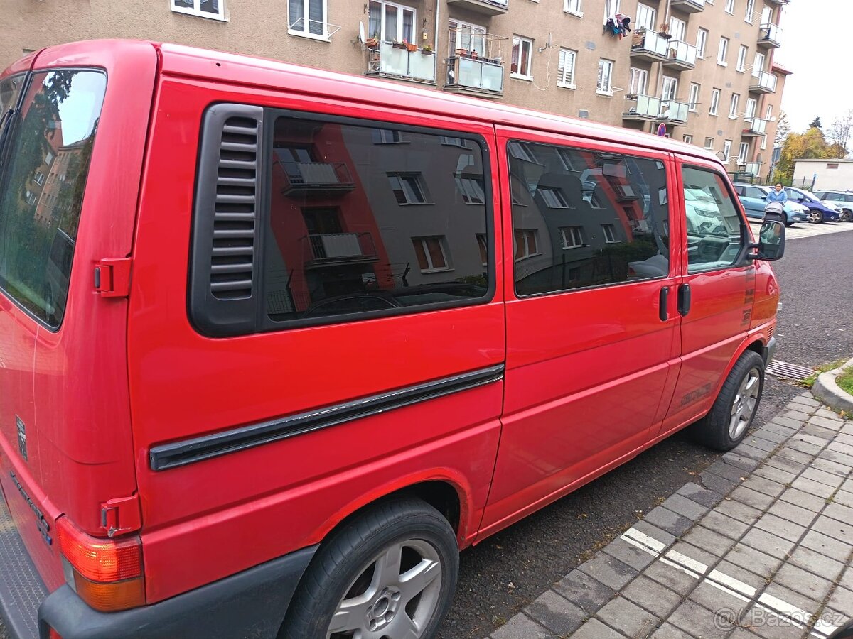 Wolkswagen Caravelle - 5