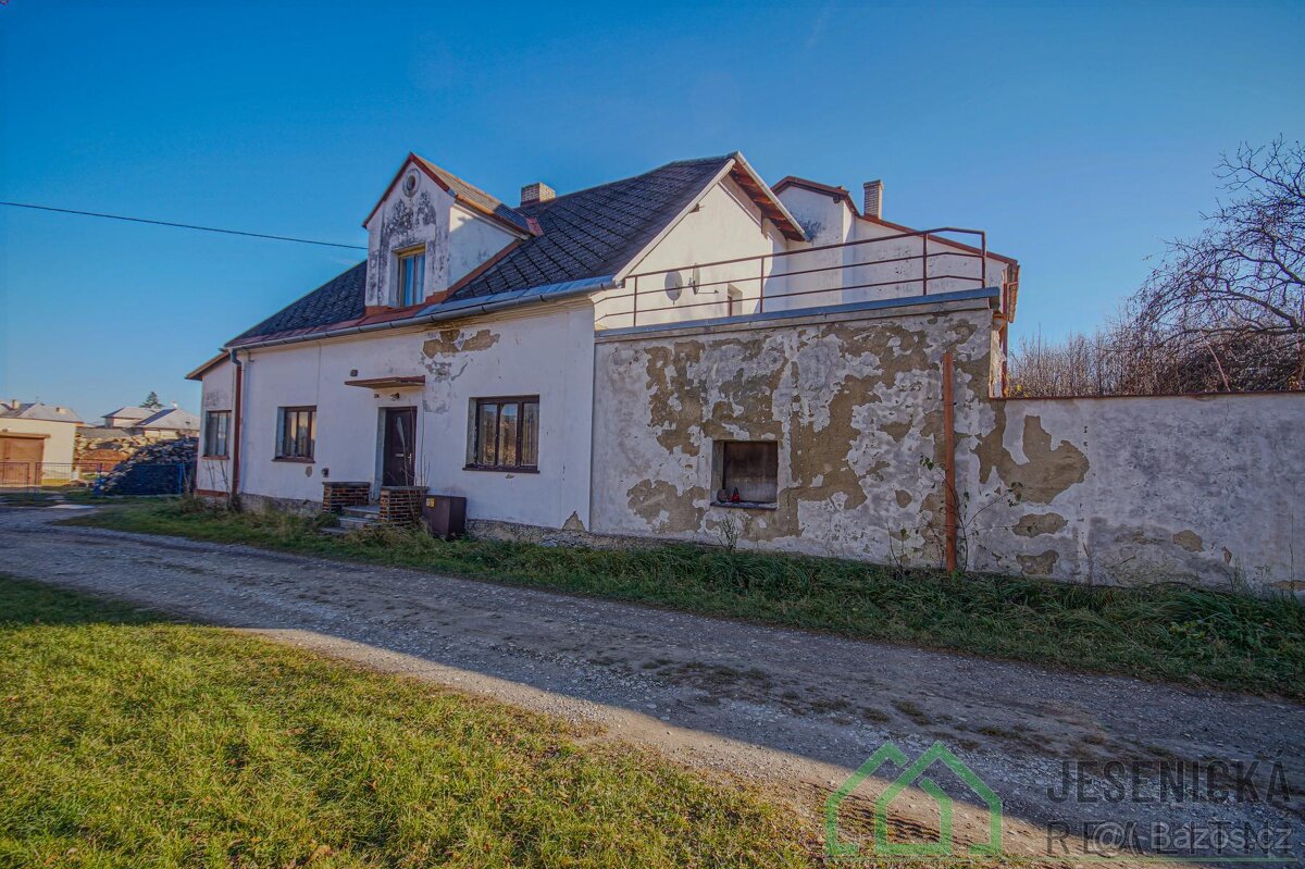 Prodej rodinného domu Supíkovice - 5