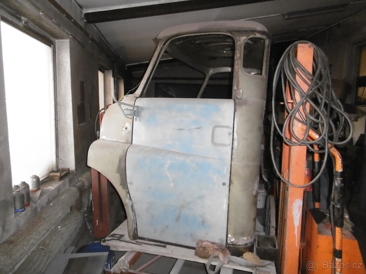 Tatra 148 Kabina - 5