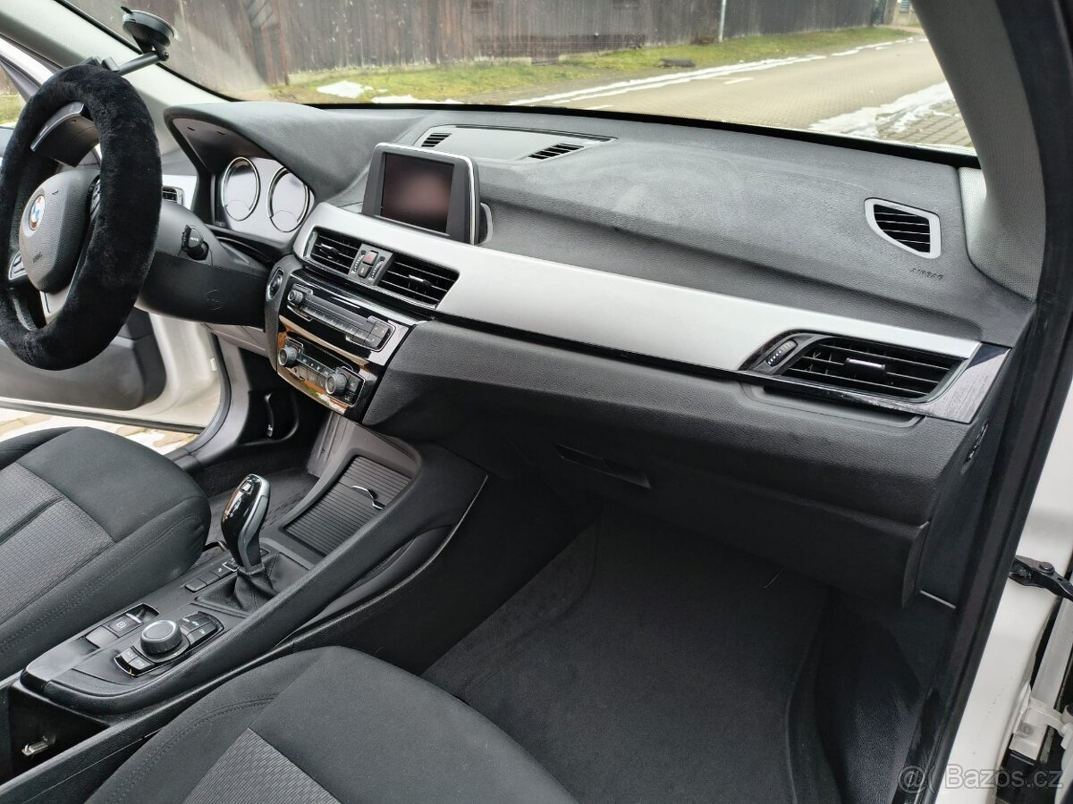 BMW X1 sDrive 18i - 5