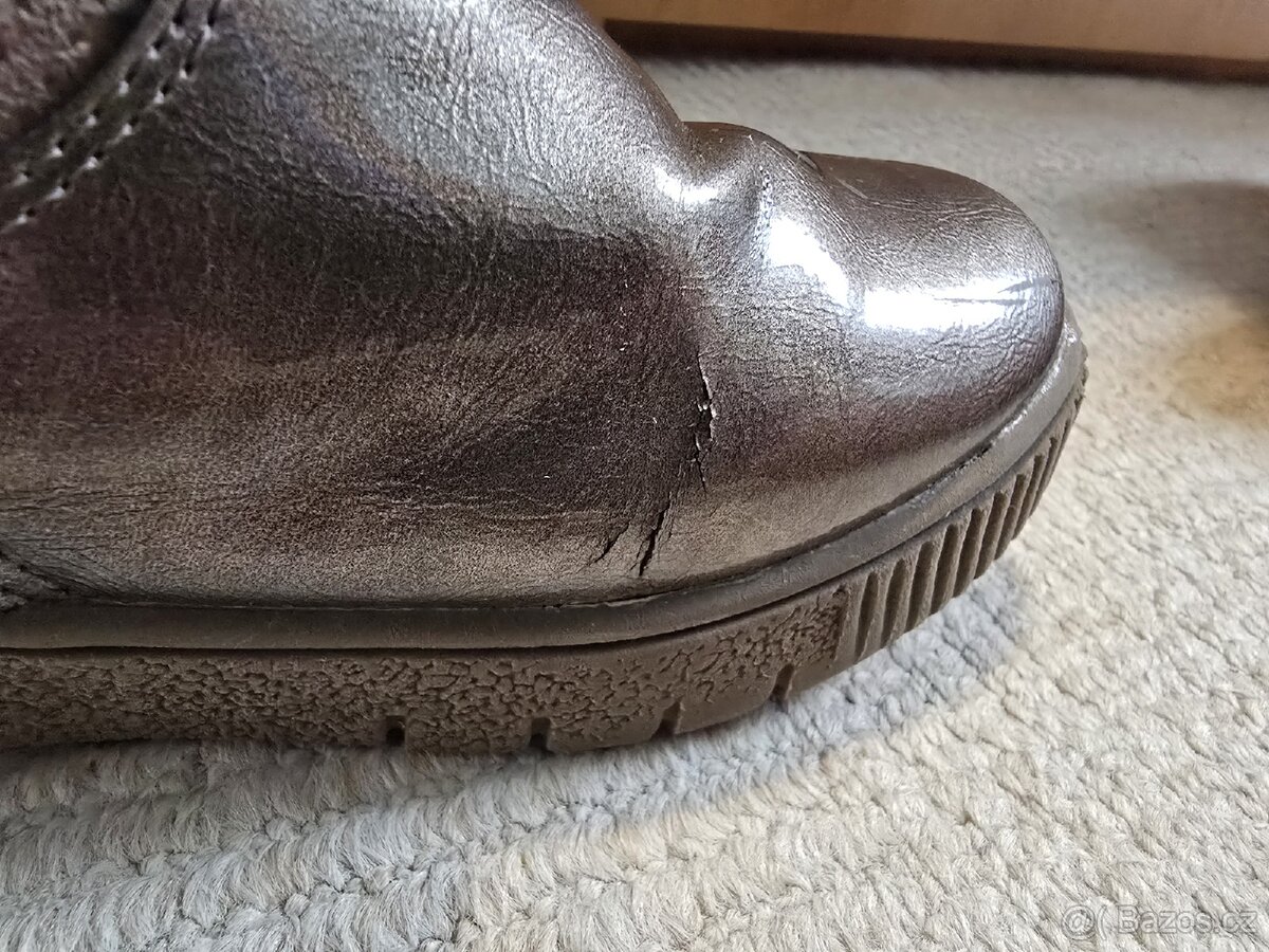 Dívčí zimní boty s kožíškem - 5