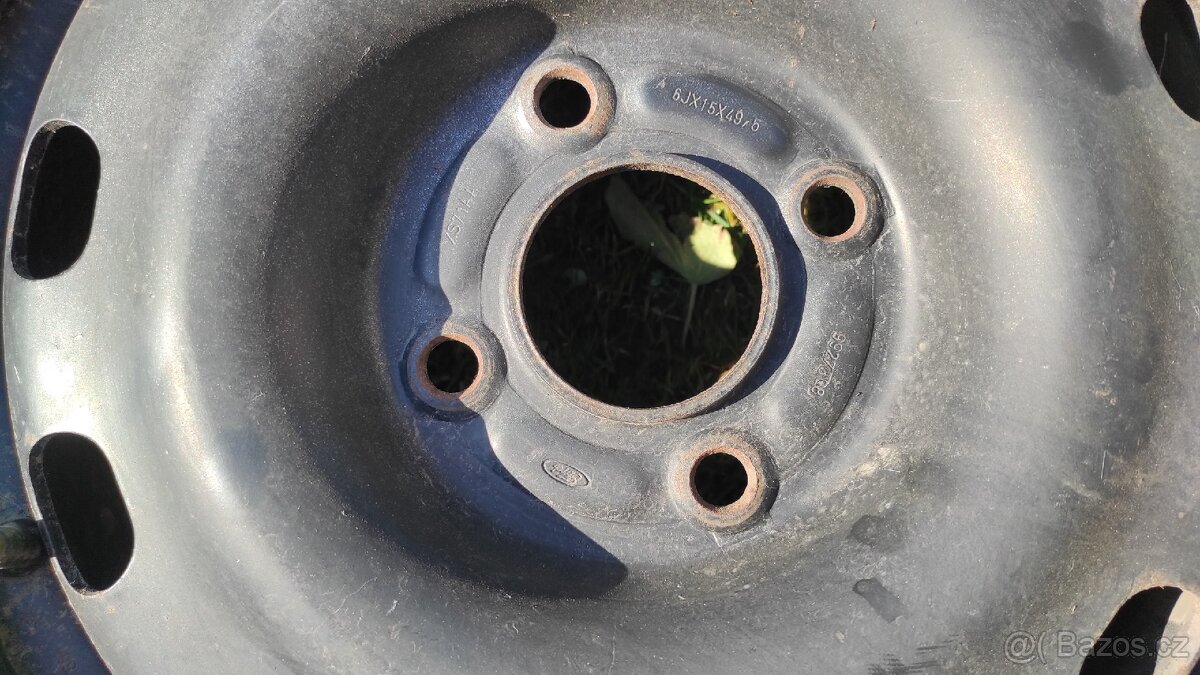 Plechové ráfky Ford 6Jx15x49,5 - 5