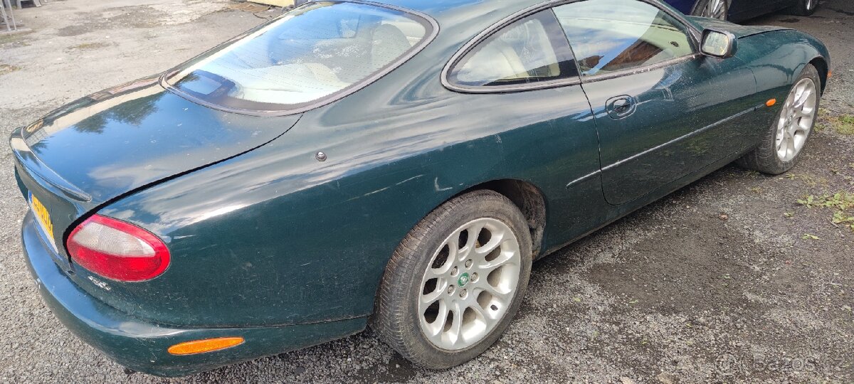 Jaguar xkr 4.0 - 5