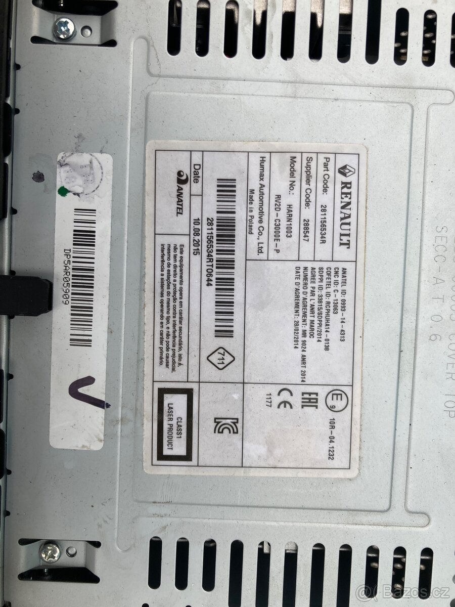 Rámeček a rádio Dacie Logan 2016 - 5