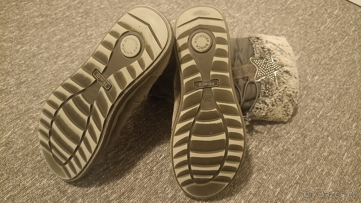 Dívčí sněhule, 39 - 5