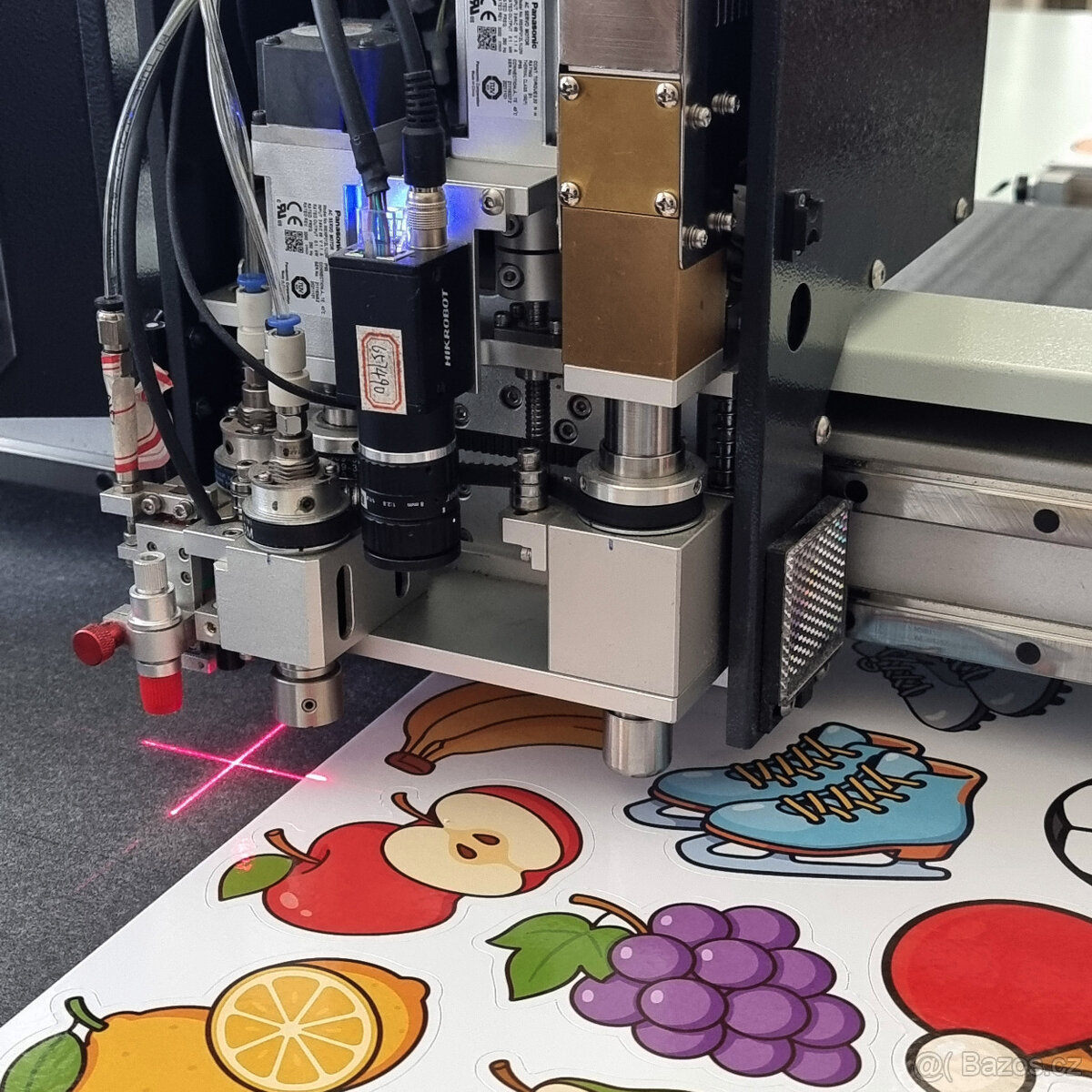 Oscilační řezací plotter AOL 1070 PAS Plus s podáváním - 5